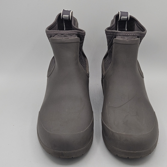 UGG Women's 9 Chevonne Rain/Snow Boot w/ Sheepskin Insoles in Charcoal - Picture 4 of 14